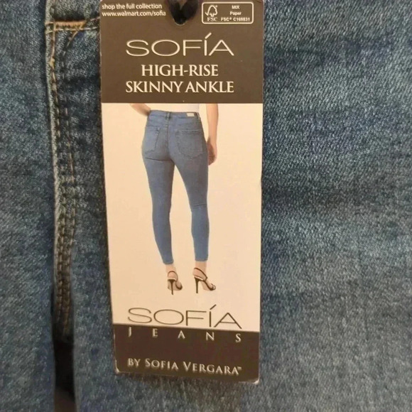 Sofia Vergara High-rise skinny ankle jeans - Picture 6 of 8